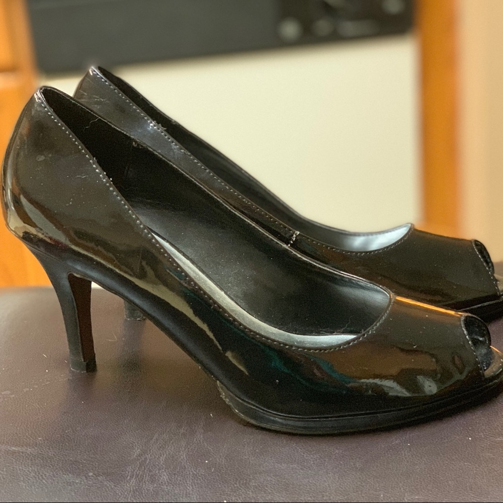 Patent look, peep-toe, high heeled shoes